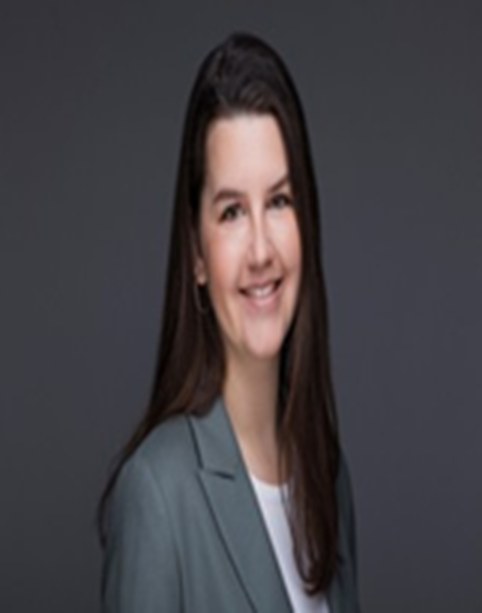 訪問學人 Stephanie Szenkurök